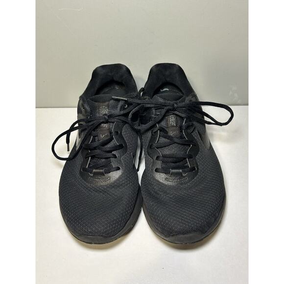 Nike Revolution 6 Men’s Size 7 Running Shoe Sneaker Black/Smoke Grey DD8475-001 - Picture 2 of 7